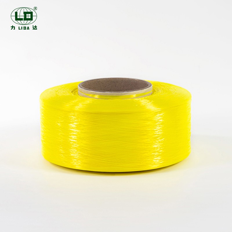 Filato di filamenti tinti in massa in nylon 6 completamente opaco